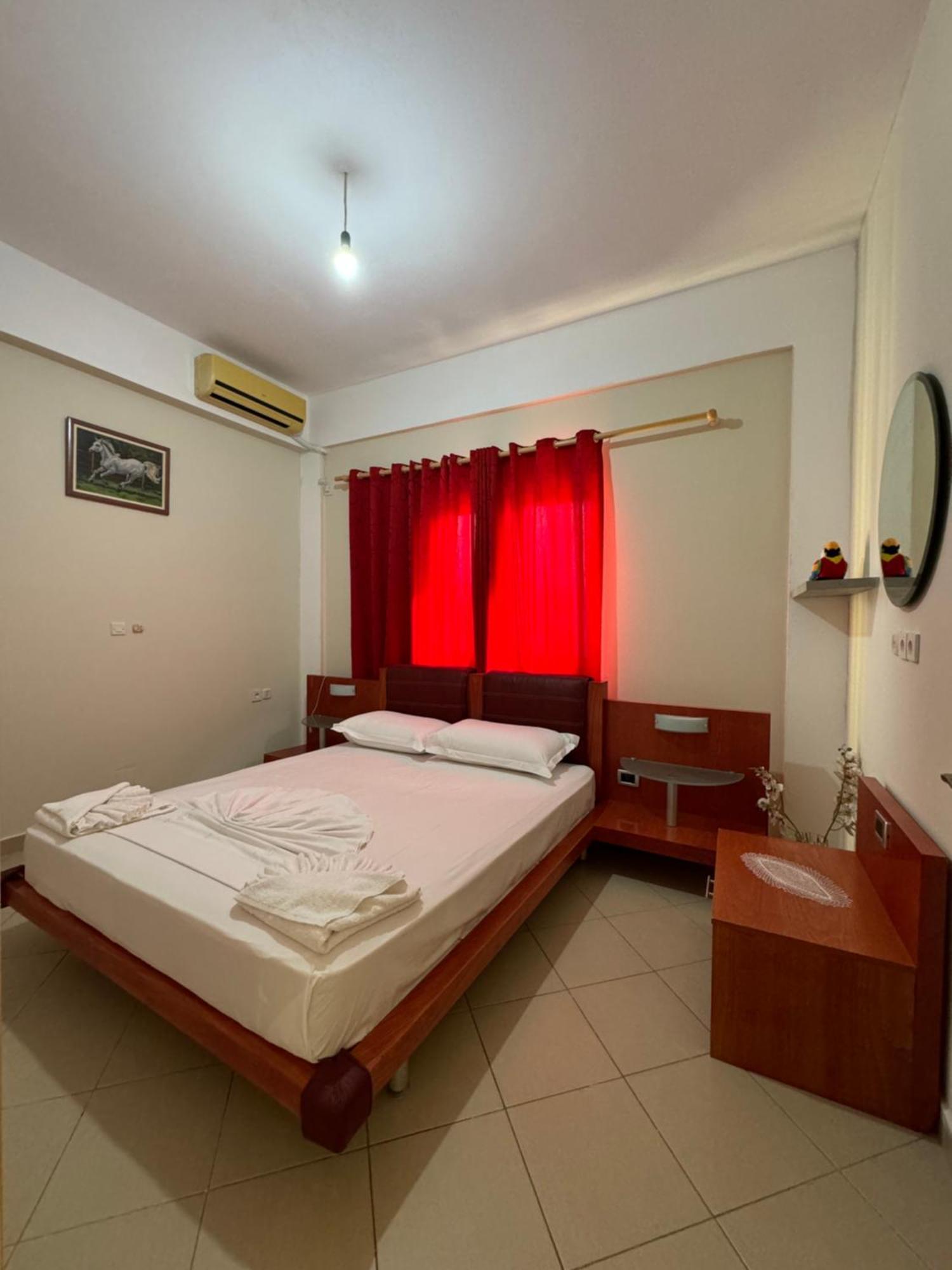 Draci Apartments Саранде Екстериор снимка
