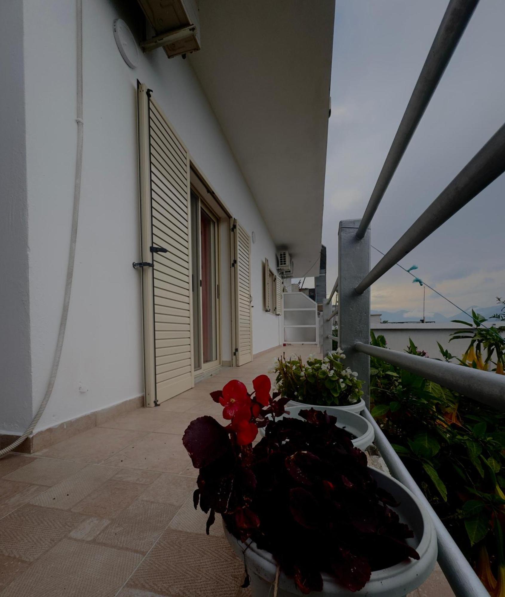 Draci Apartments Саранде Екстериор снимка